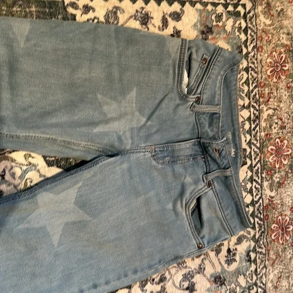 Wrangler Lightwash Star Jeans - Picture 2 of 5